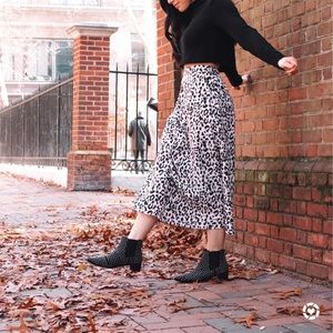 Wild Heart Leopard Printed Midi Skirt